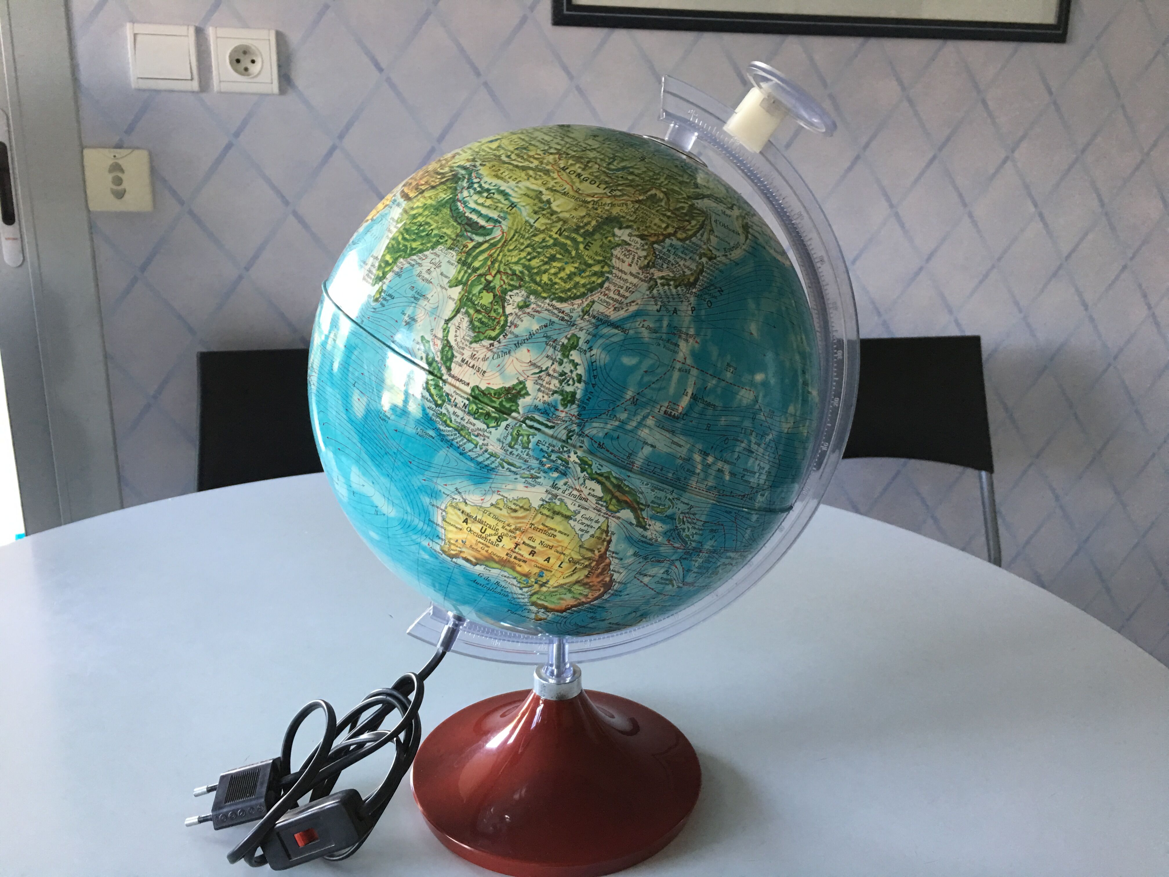 Mappemonde lumineuse années 70