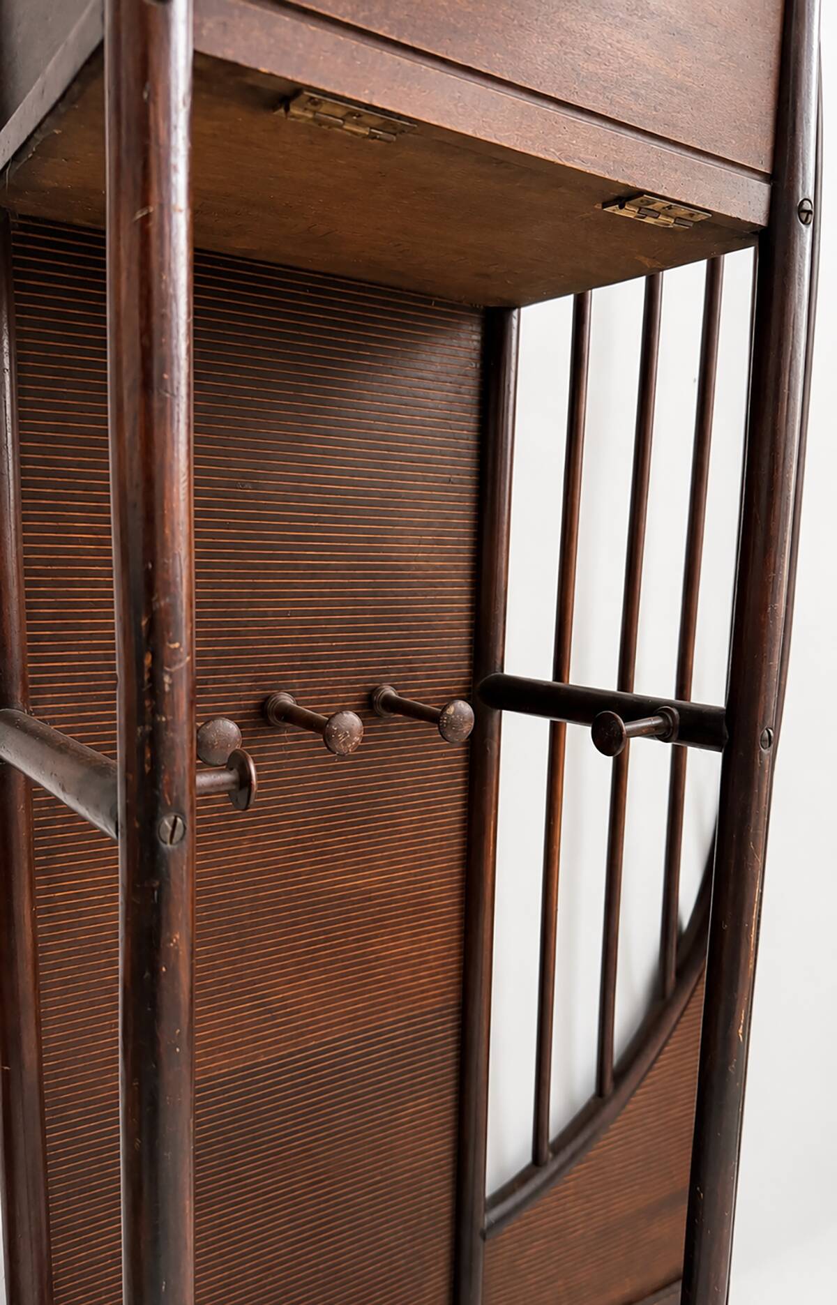 Hall stand no. 6 (model 2676) by Josef Hoffmann for Thonet 1910s