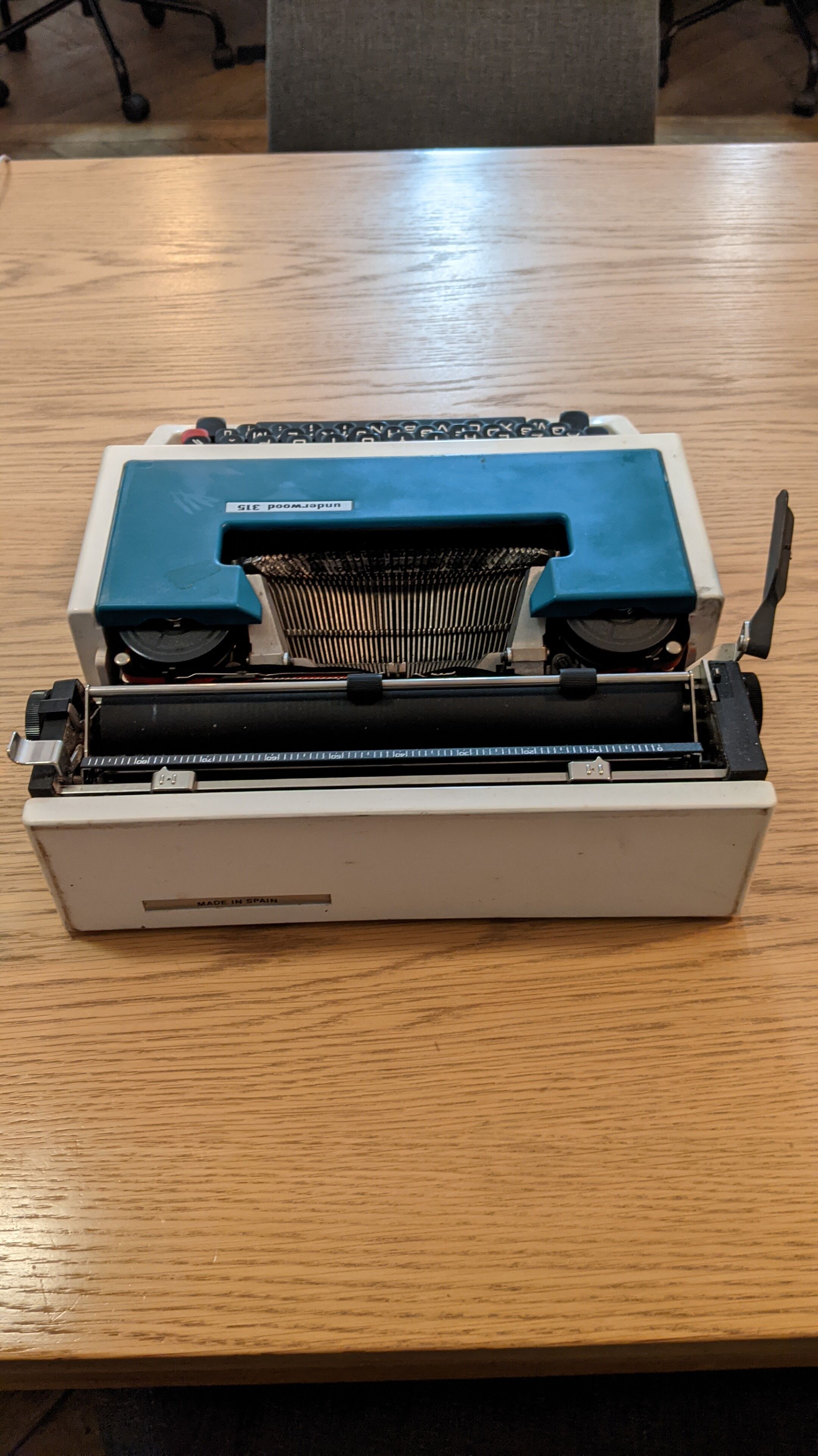 Underwood 315 typewriter