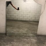 Bevelled path mirror with a star-studded motif