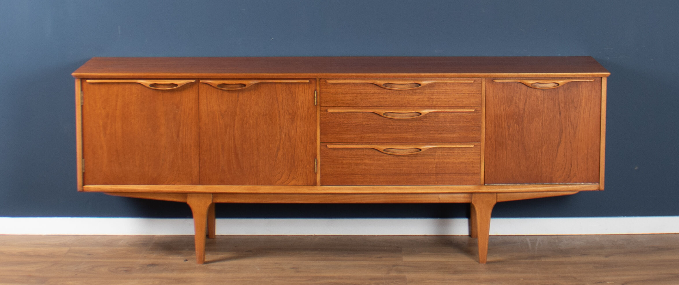 Retro teak 1960s long jentique classic mid century sideboard