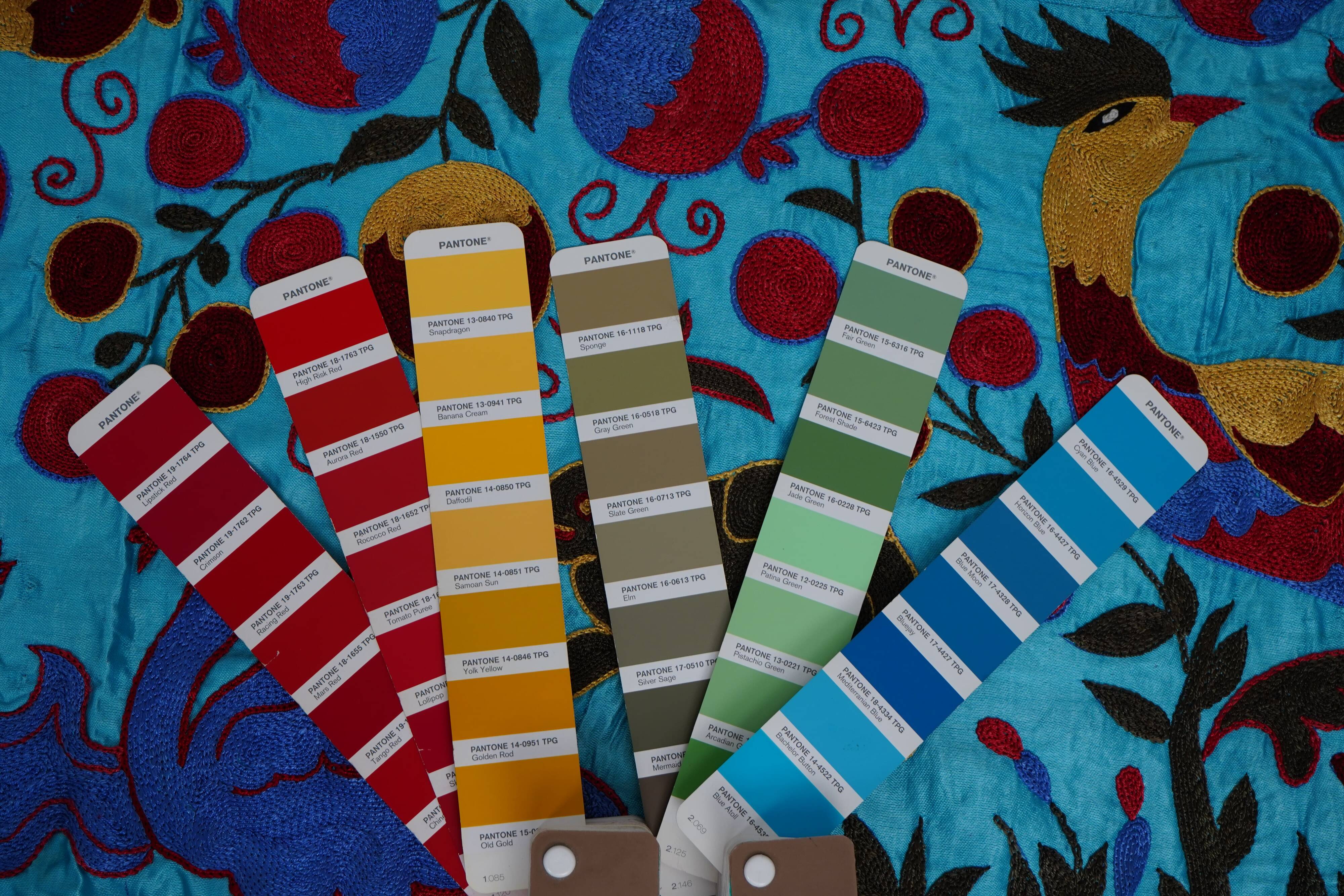 Hand-knotted rug, vintage Turkish rug 103x183 cm