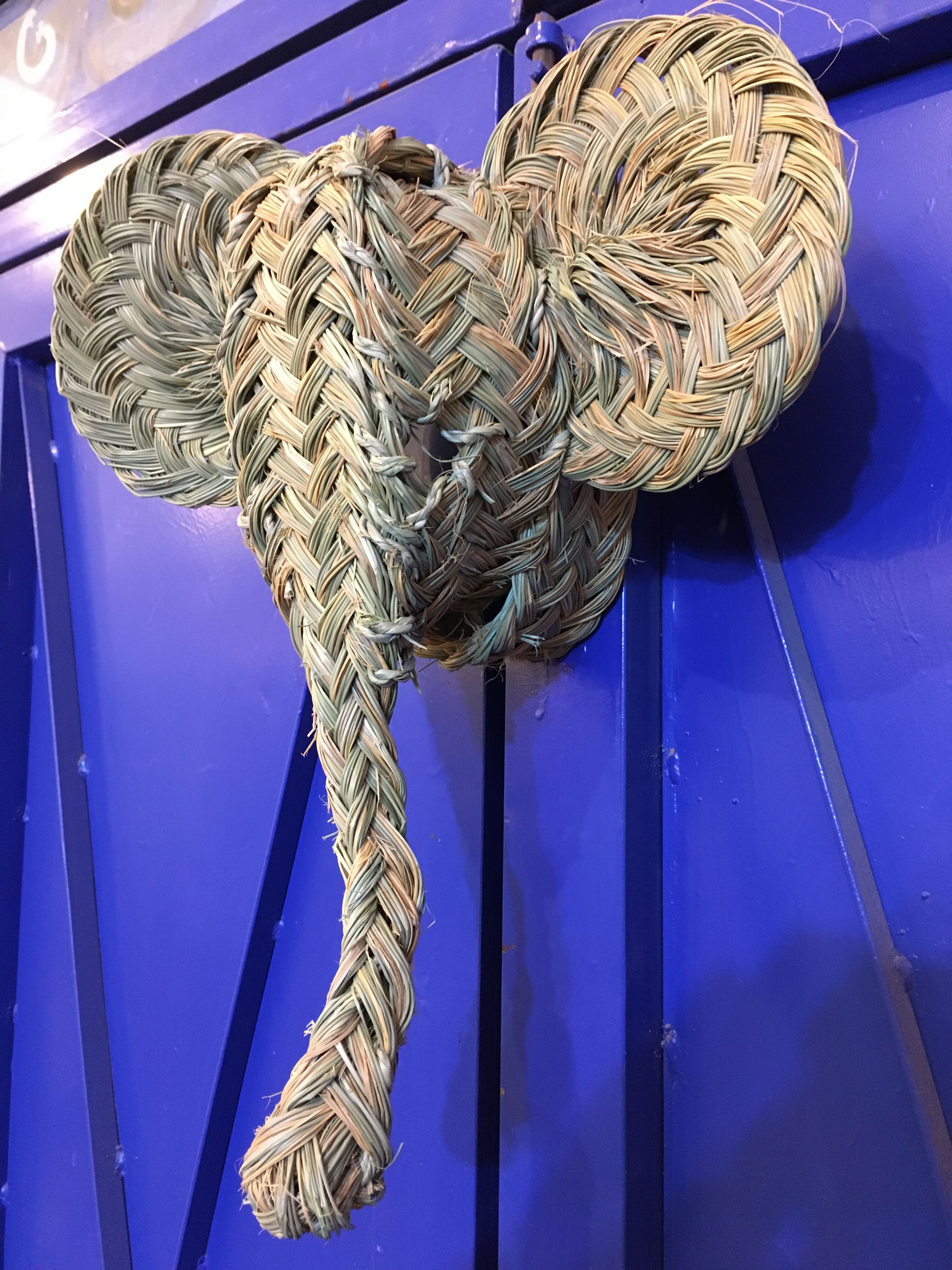 Elephant head trophy in doum leaves, handmade, 100% natural