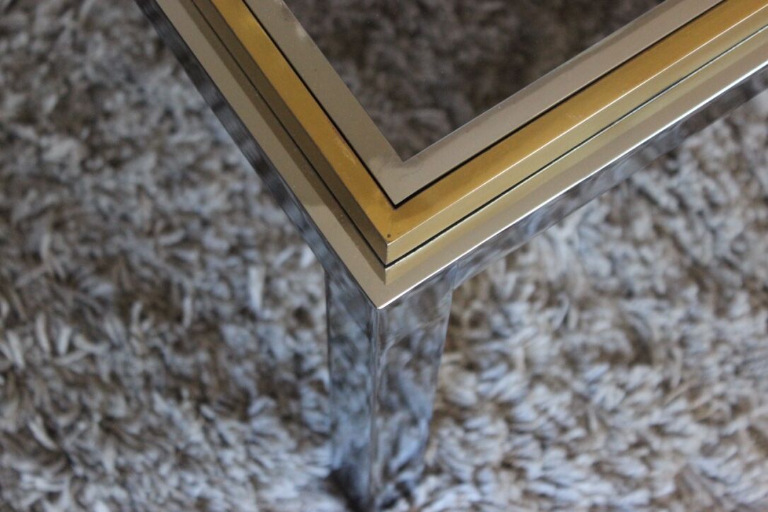Table basse vintage en verre, laiton et chrome années 70