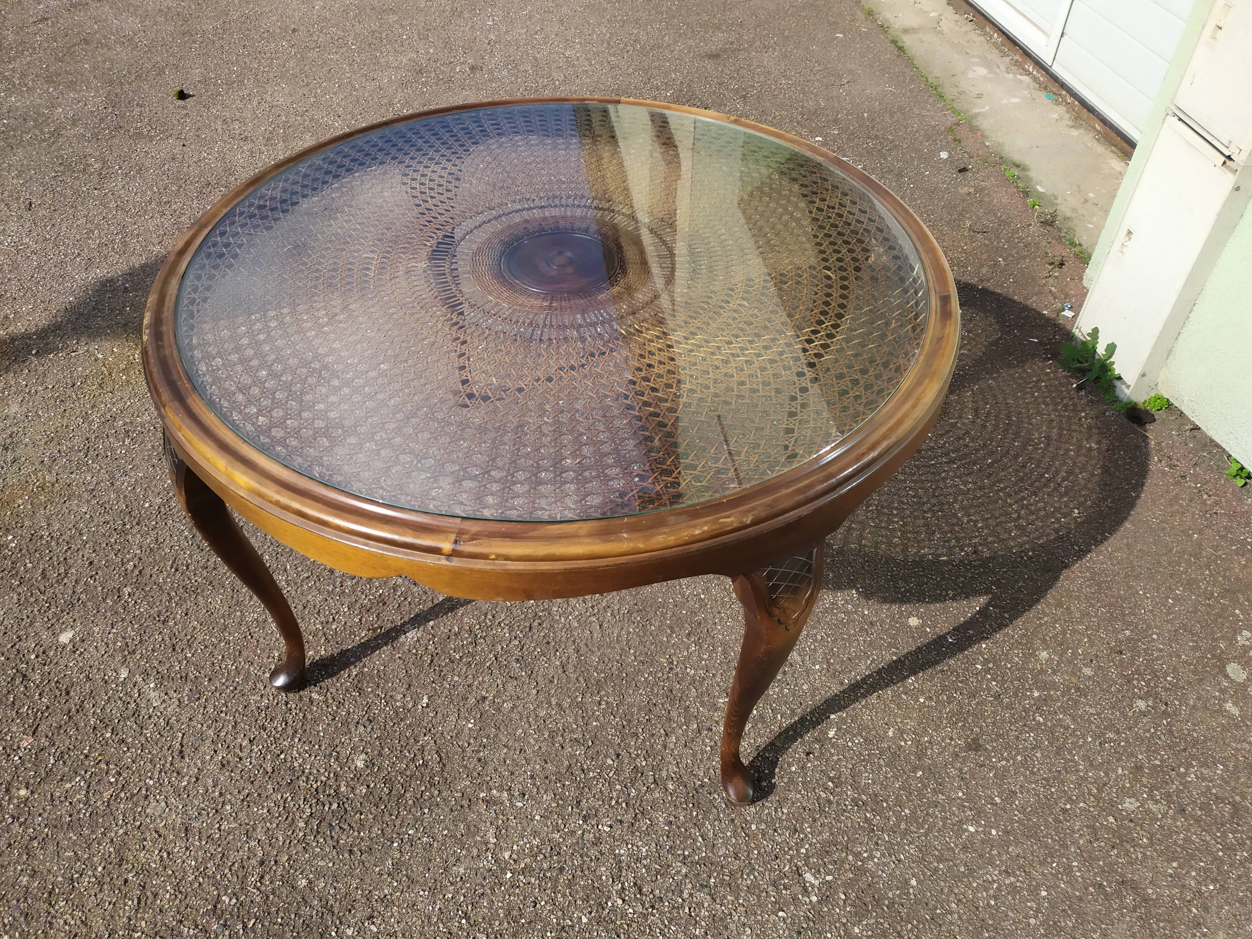 Chippendale Coffee Table in Wood, Canework and Glass - Round