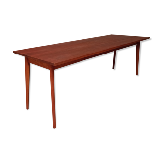 Bistro table