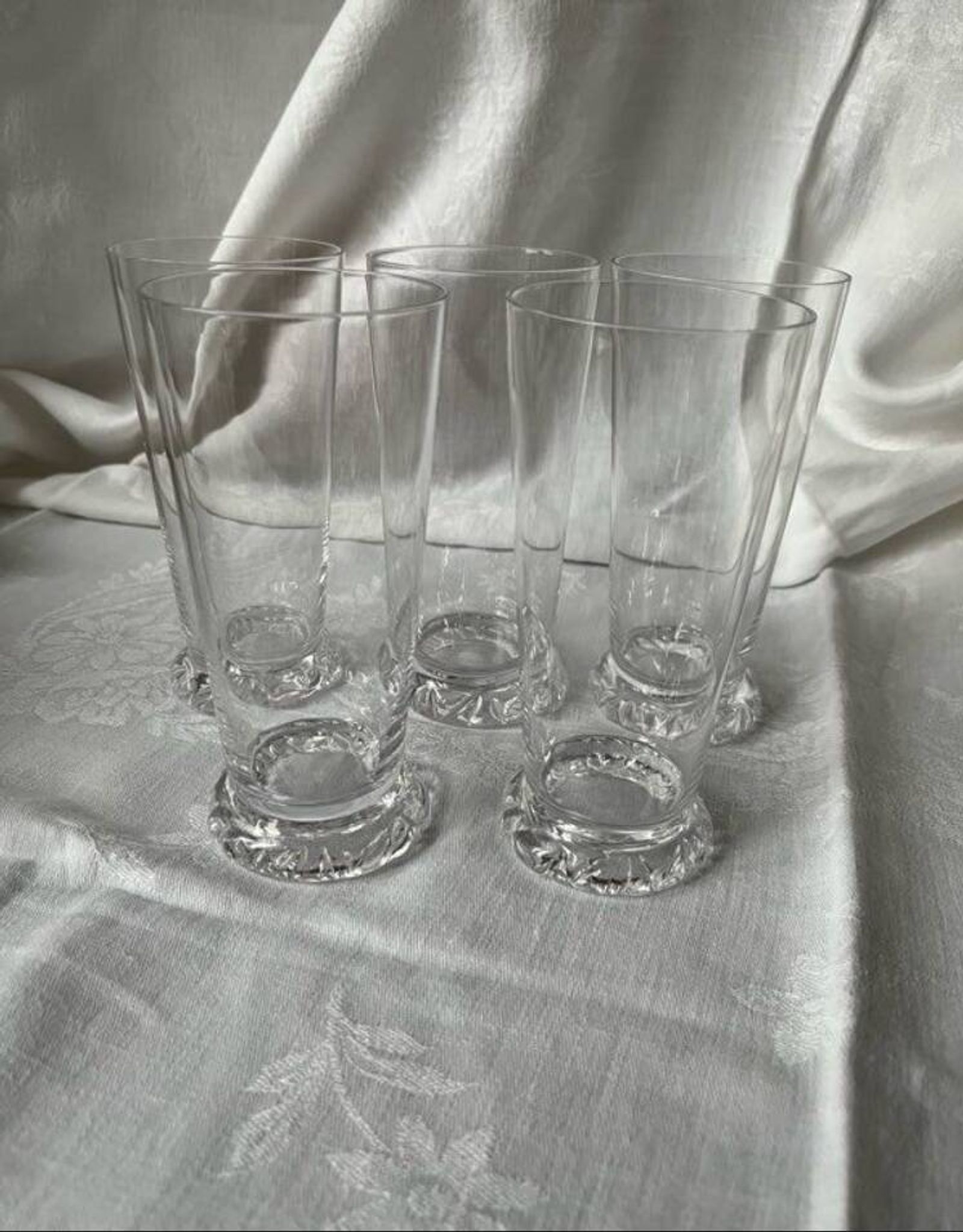 Large Daum crystal glasses Kim model