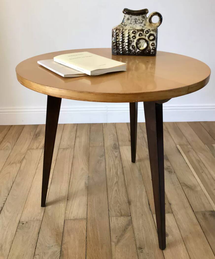 Tripod coffee table in wood and two-tone marquetry Scandinavian design 50s-60s