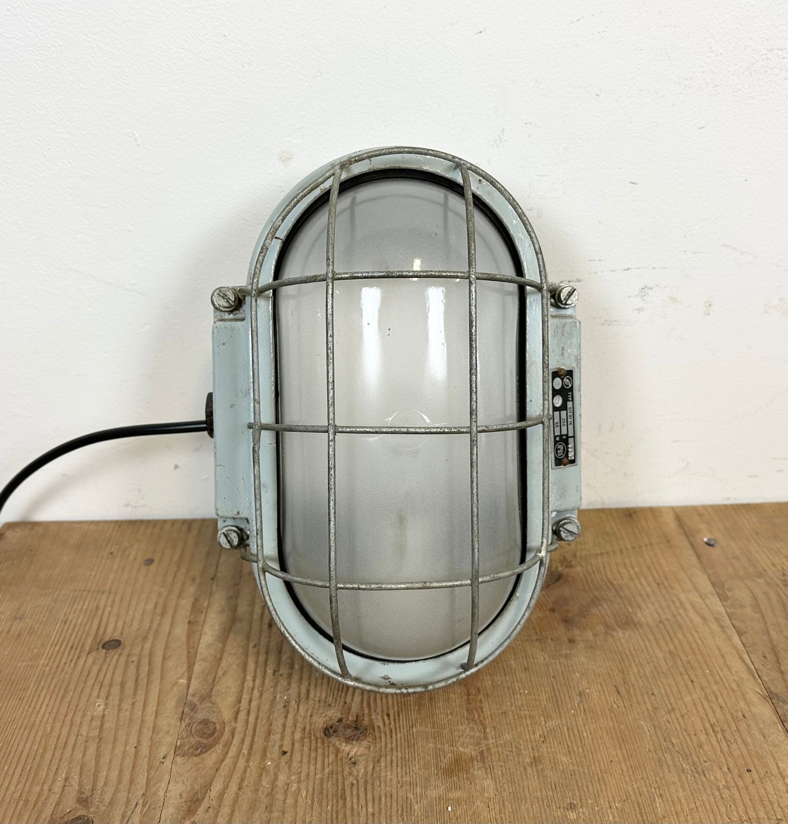 Industrial Cast Aluminium Wall Light with Milk Glass from Elektrosvit, 1970s
