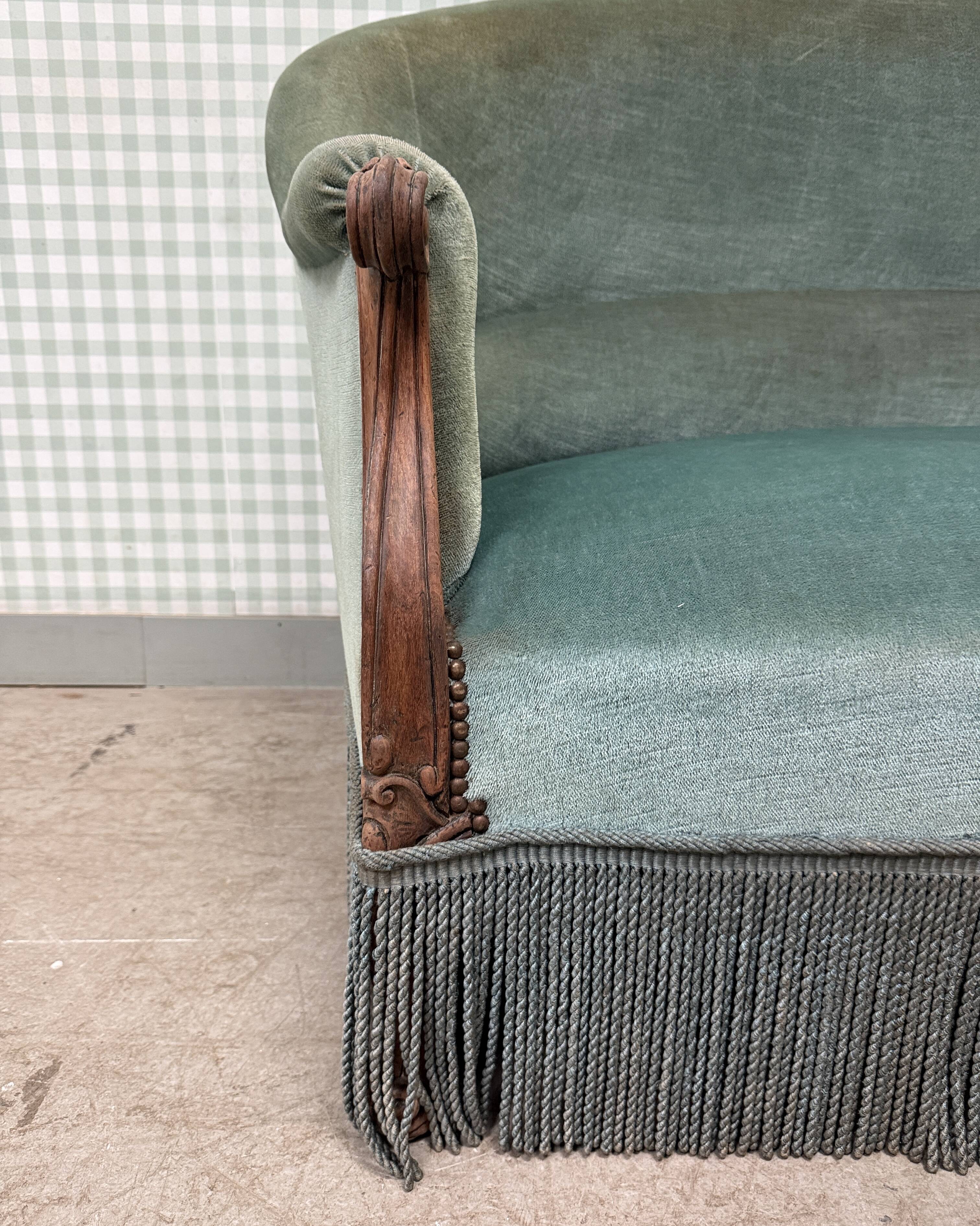 Green velvet toad sofa