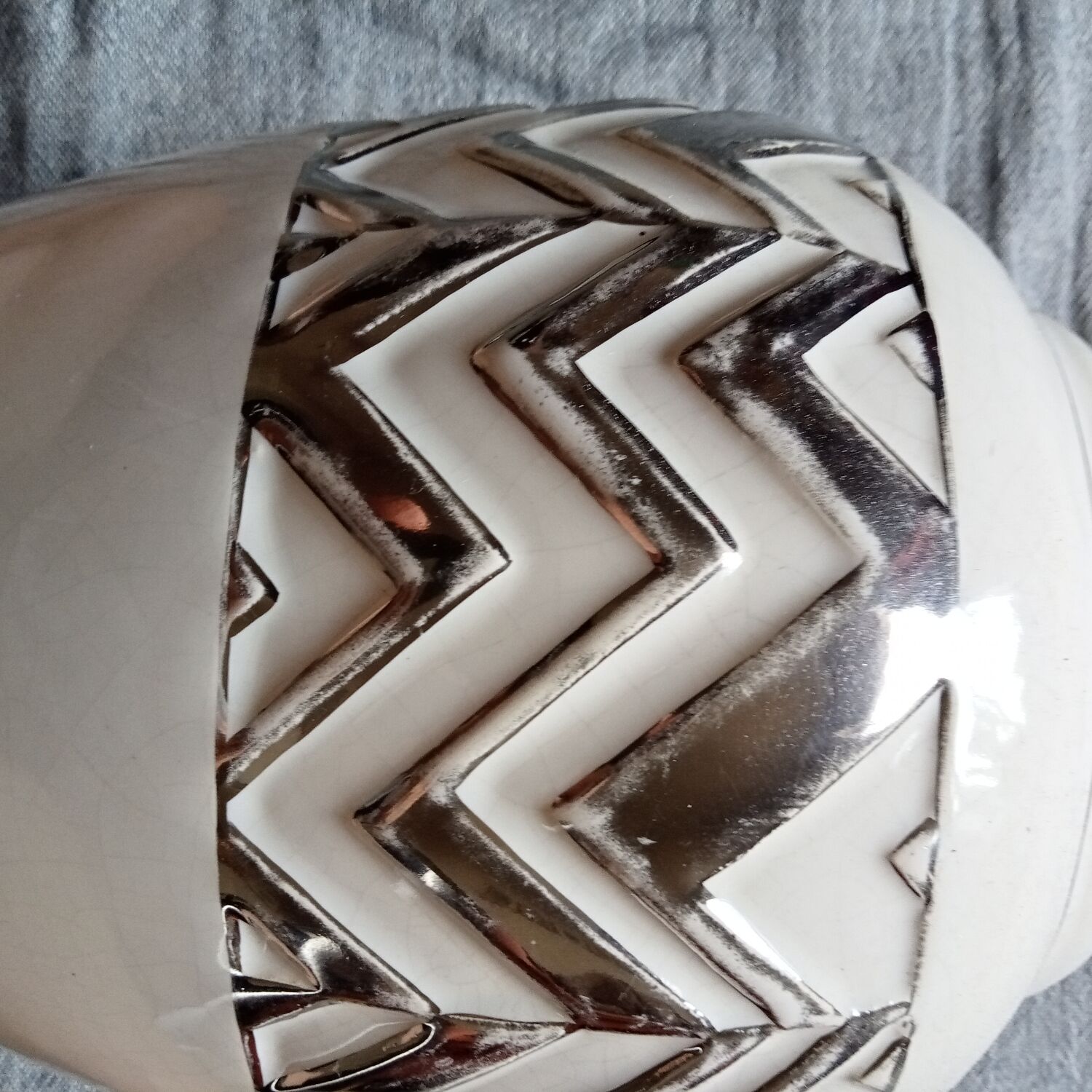 Art deco style vase