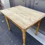 Farm table in natural wood fir 1900 brewery