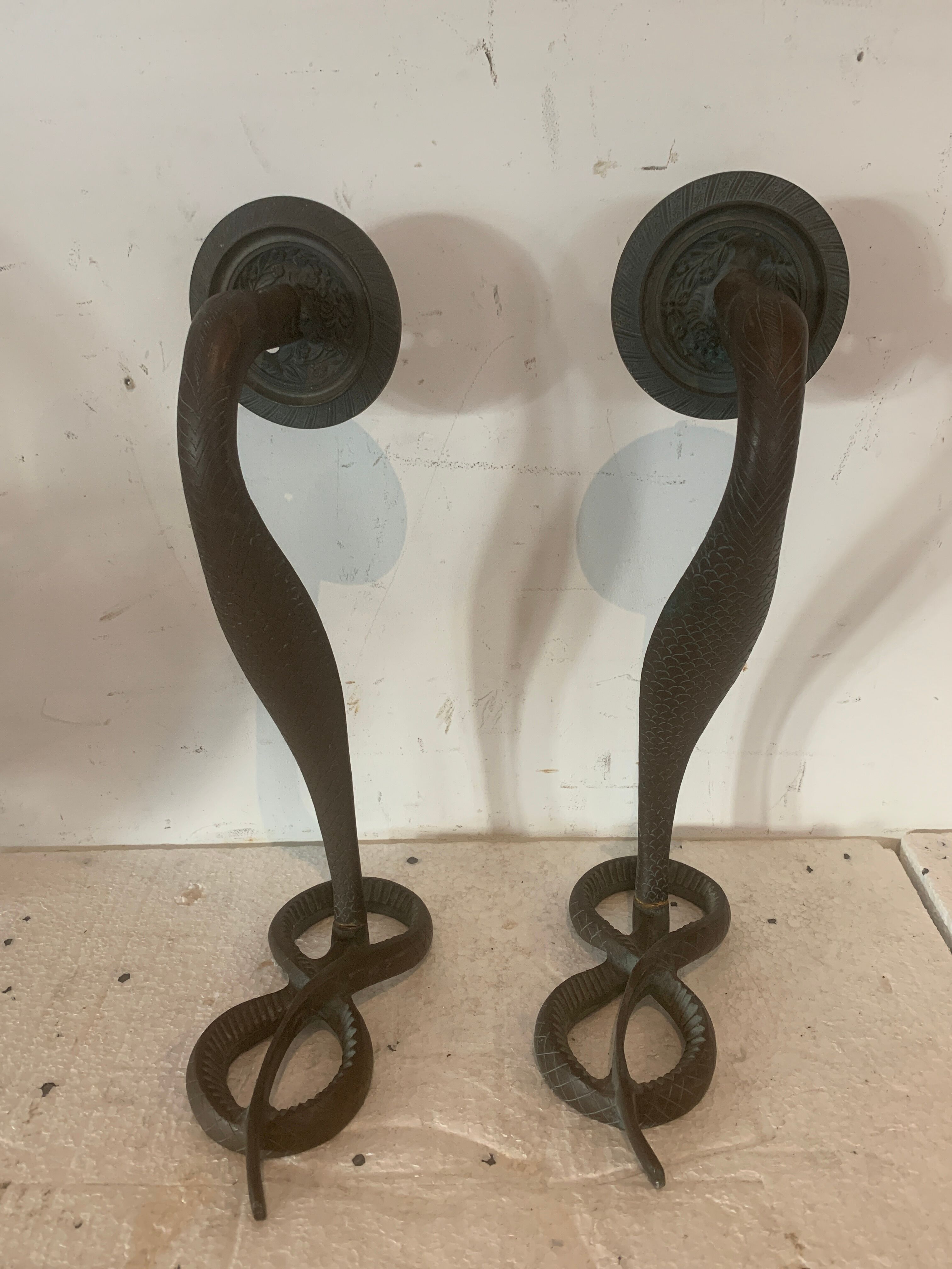 Pair of bronze sconces decorated with a snake XX century