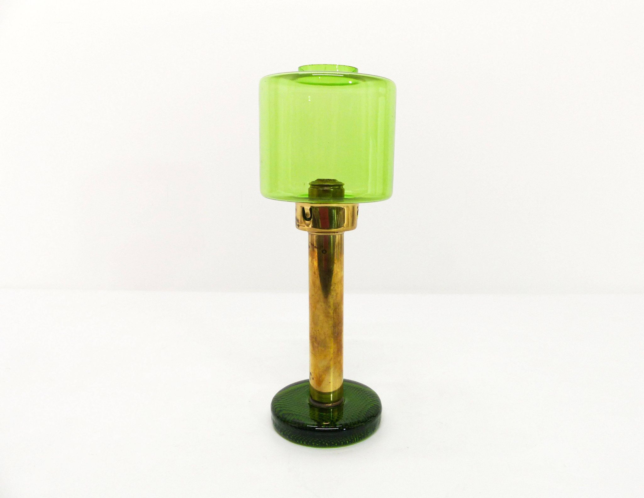 Bougeoir scandinave Gnosjö verre vert et laiton 1960
