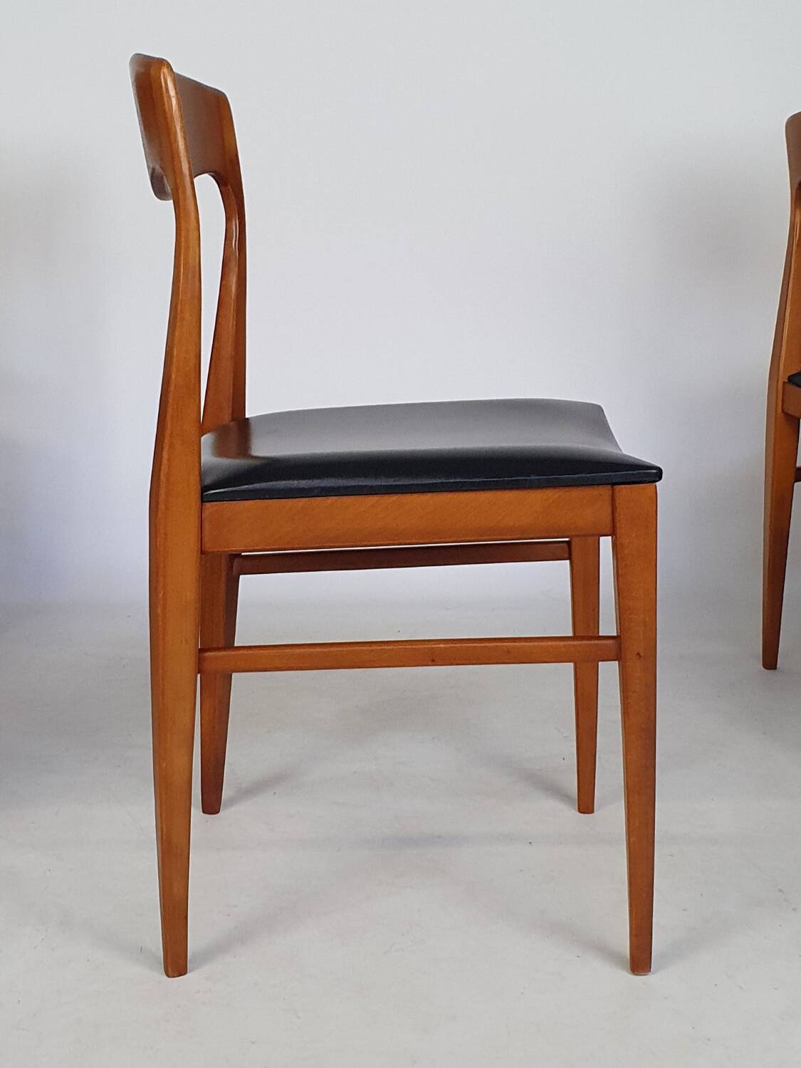 Serie de 6 chaises scandinaves