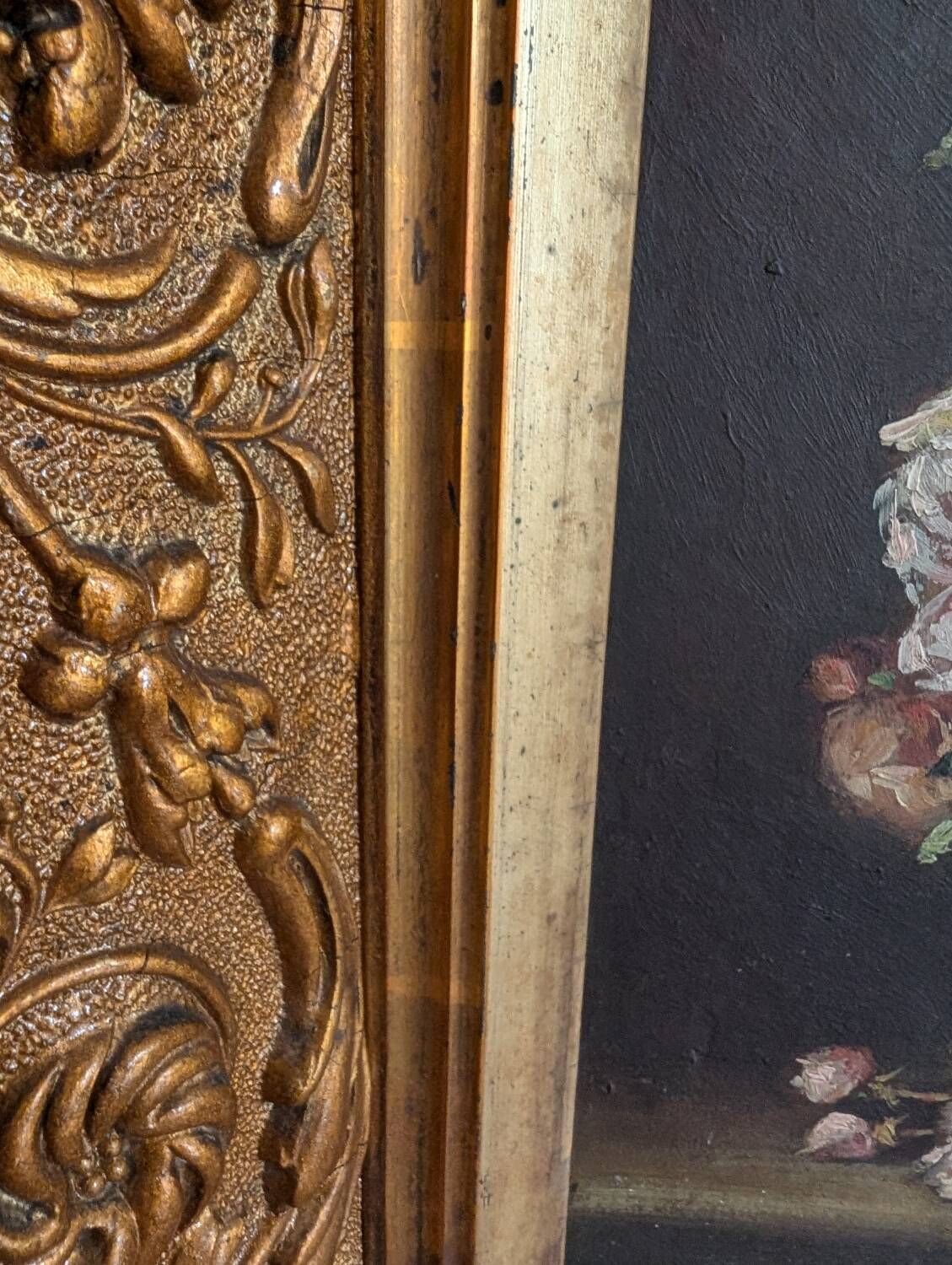 Oil painting on rosewood in a vase, early 20th century