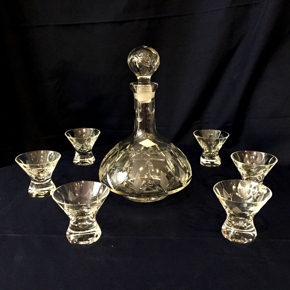 Crystal liqueur service years 1930/1940