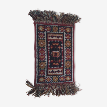 Tapis persan 23 x 47 cm