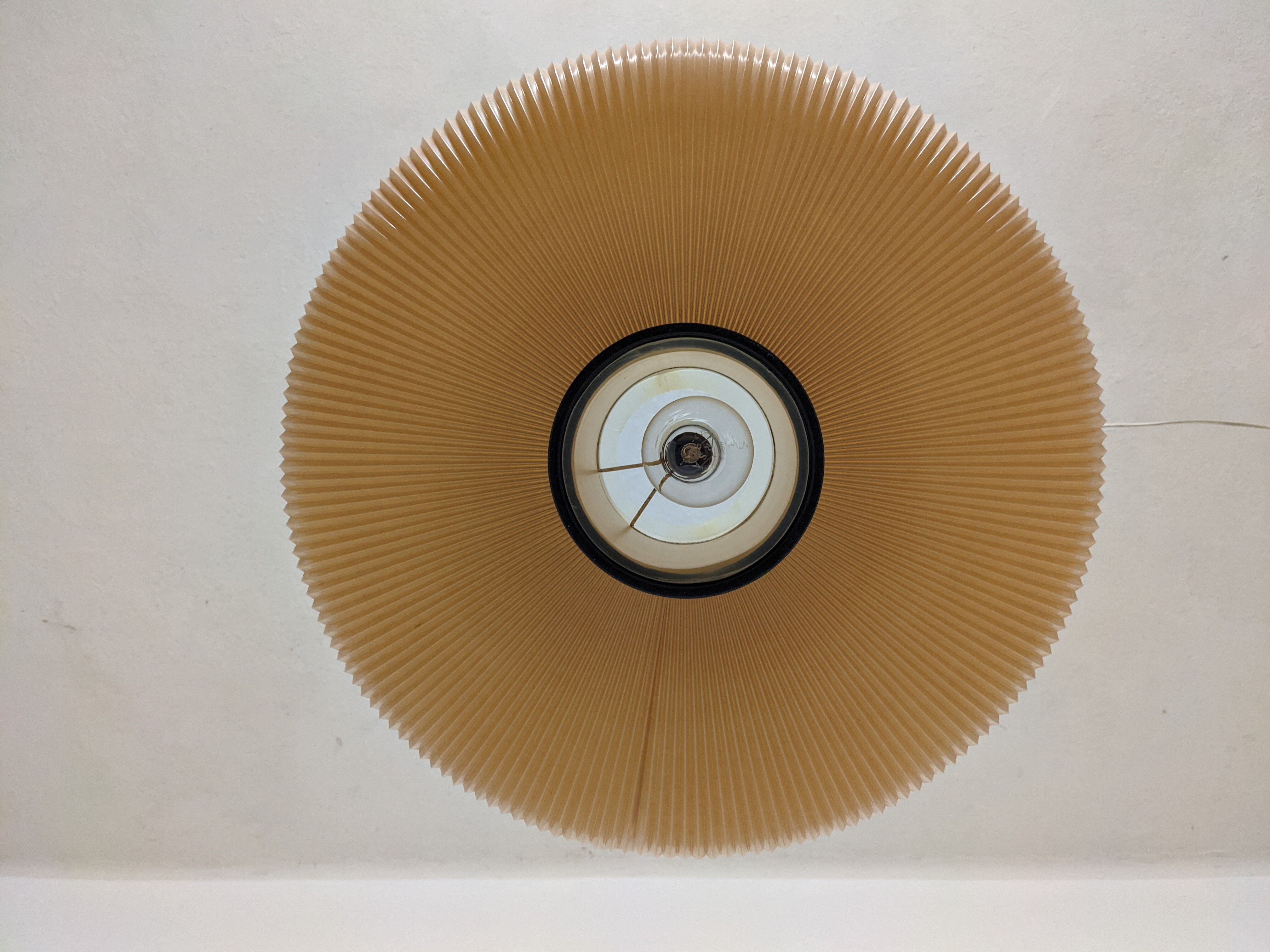 Space age suspension from the 70s