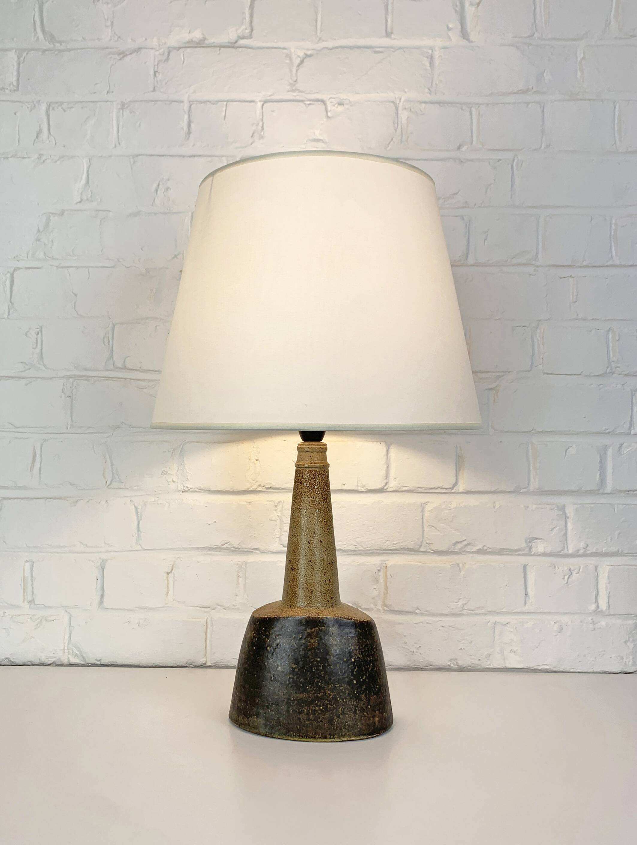 Oval ceramic table lamp, Nils Kähler for HAK, Denmark, 1970