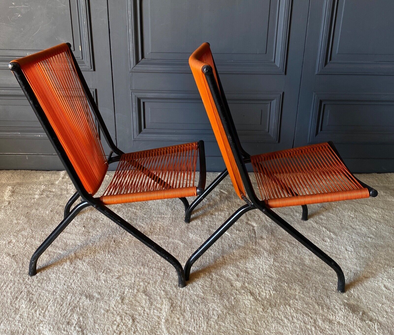 Suite of 4 folding armchairs scoubidou red and tubular black 1960