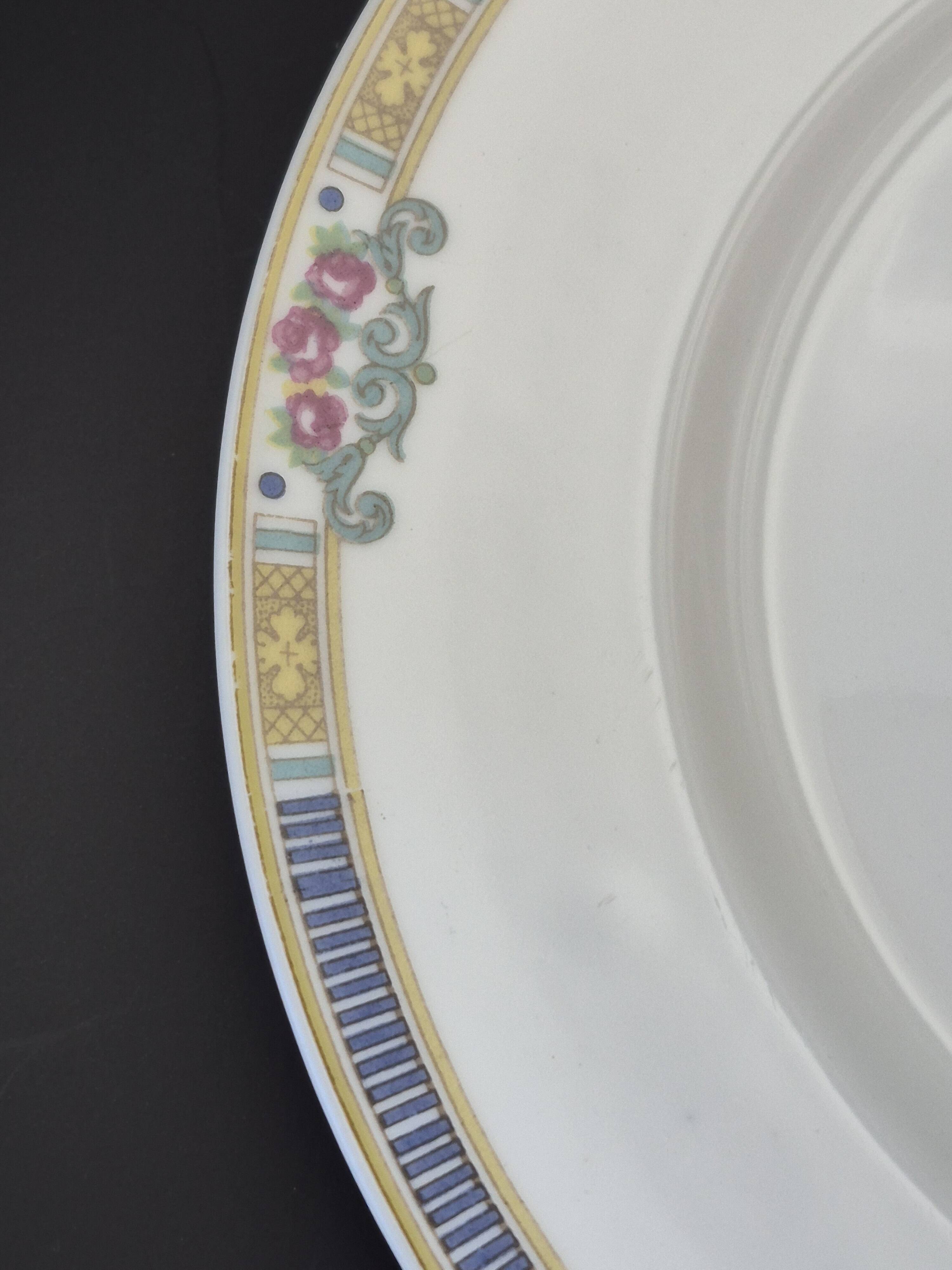 Série de 6 assiettes à dessert Bernardaud Limoges – Art Déco – A714