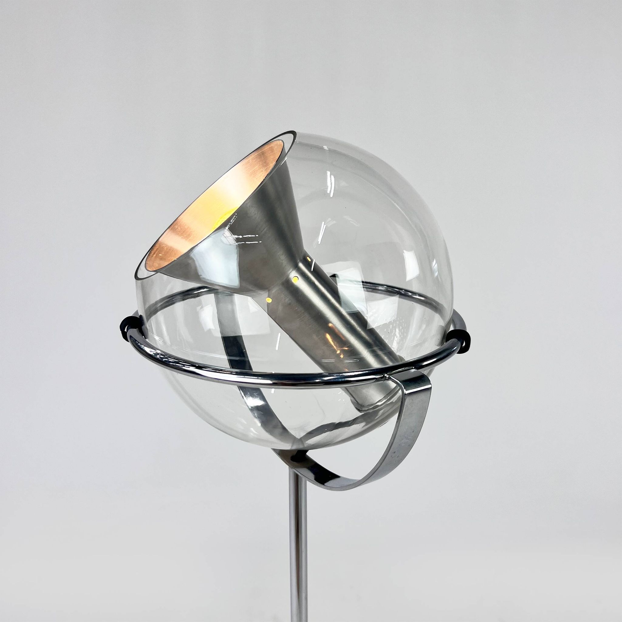 Mid Century Dutch Design Floorlamp by Frank Ligtelijn for Raak Amsterdam, 1960s
