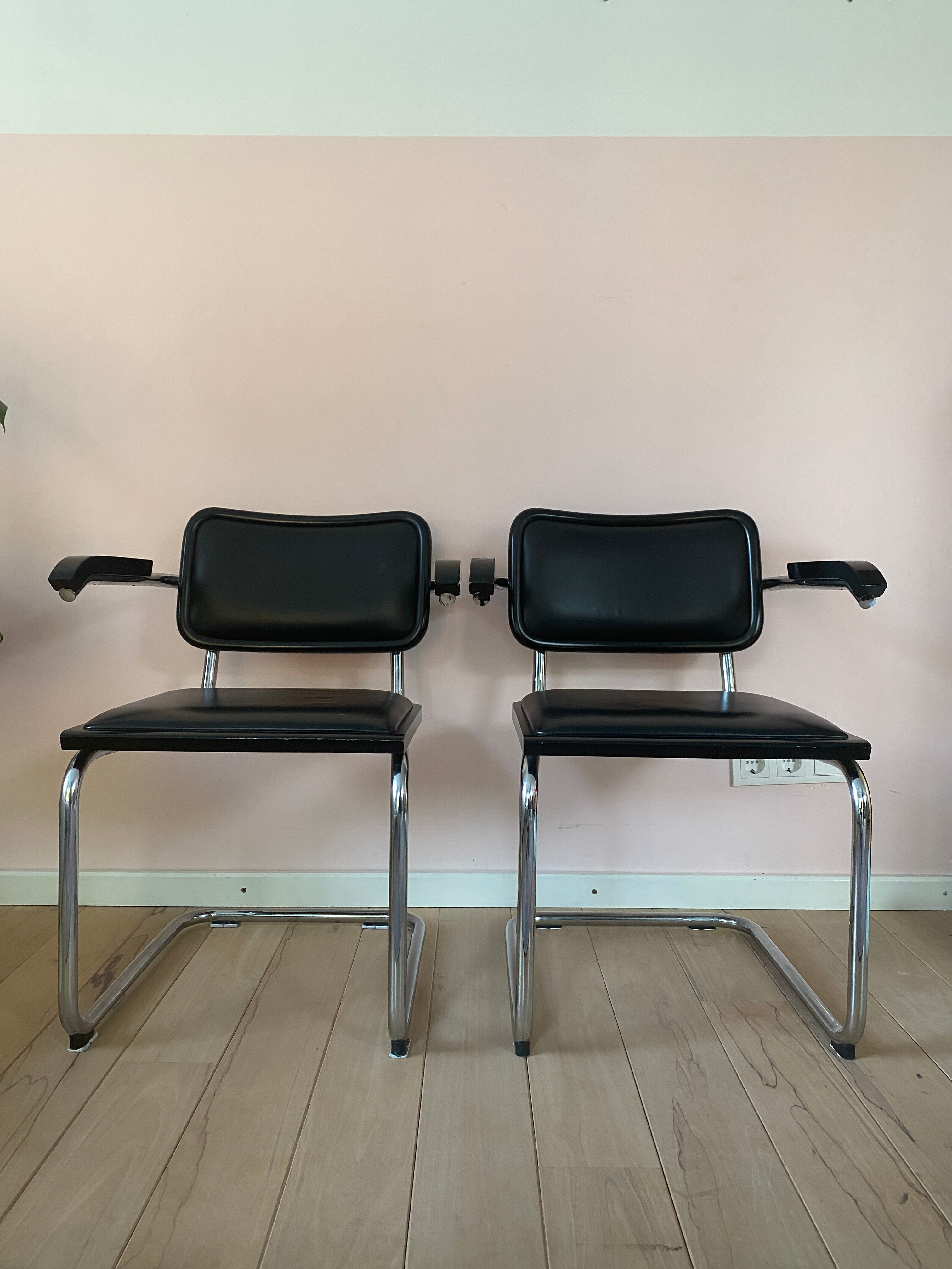 Ensemble de 2 chaises vintage design B32 Cesca Marcel Breuer