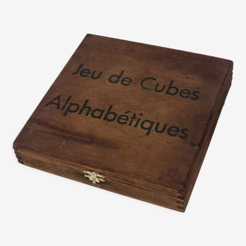 Jeux de cubes bois ancien