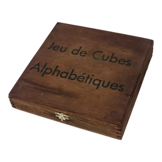 Jeux de cubes bois ancien