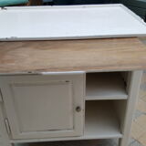 Small storage unit