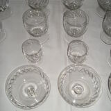 Service de verres 6 personnes années 70