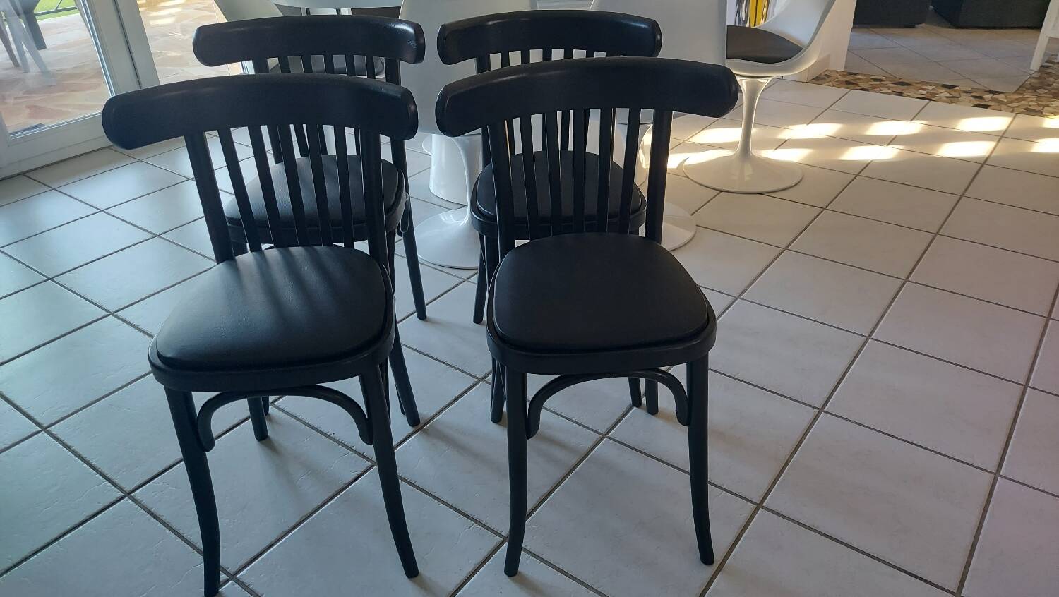 Set of 4 vintage bistro chairs from the 1970s