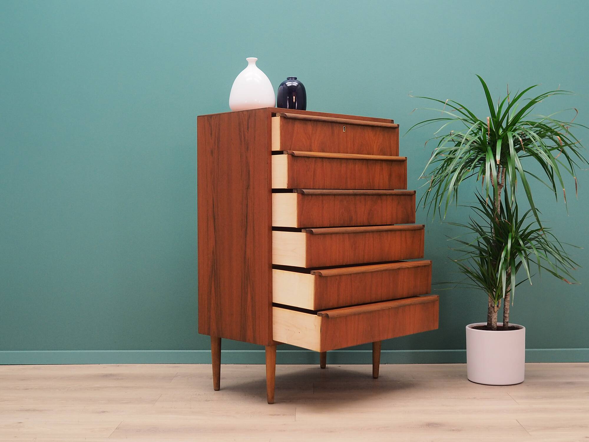Teak chest of drawers, Danish design, 1970s, designer: Ahlström Osakeyhitö