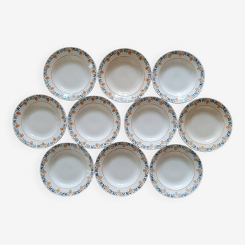 Set of 10 Terre de Fer Versailles soup plates