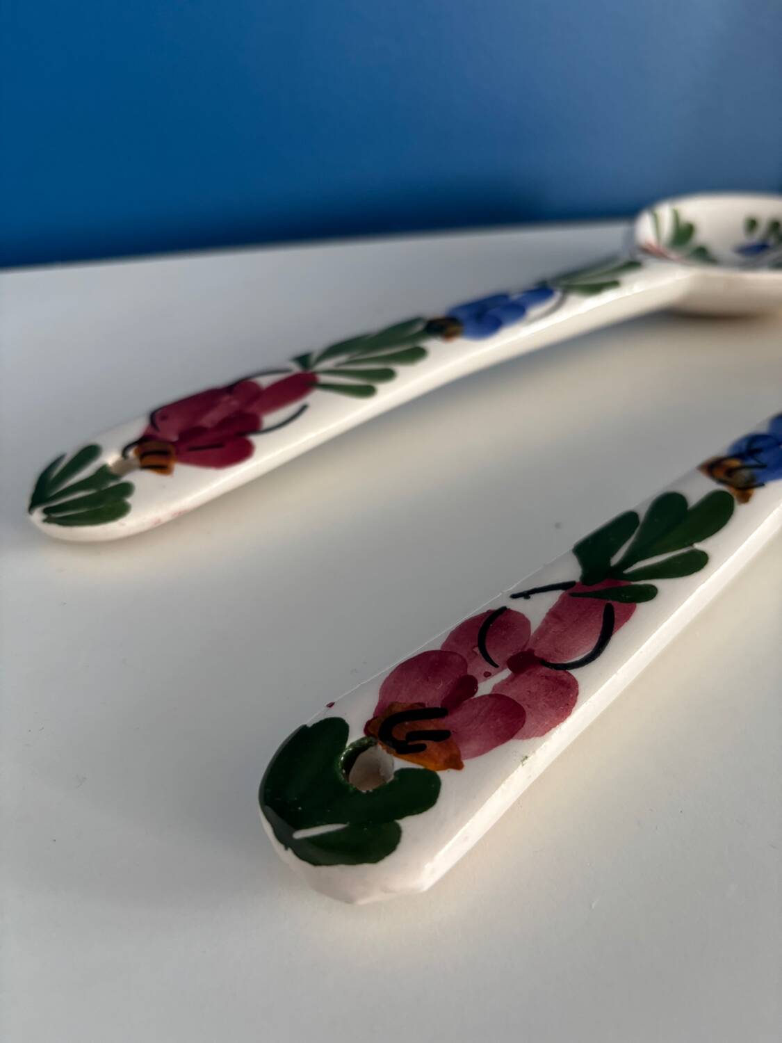 floral ceramic cutlery - vintage kitchen wall decor - set of