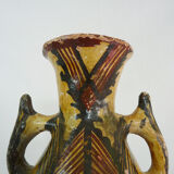 Iddeqi Kabyle pottery, Kabyle amphora,Berbere, Kabyle folk art. Year 50