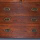 Commode de campagne estampillée Army & Navy C.S.L avec bureau rabattable