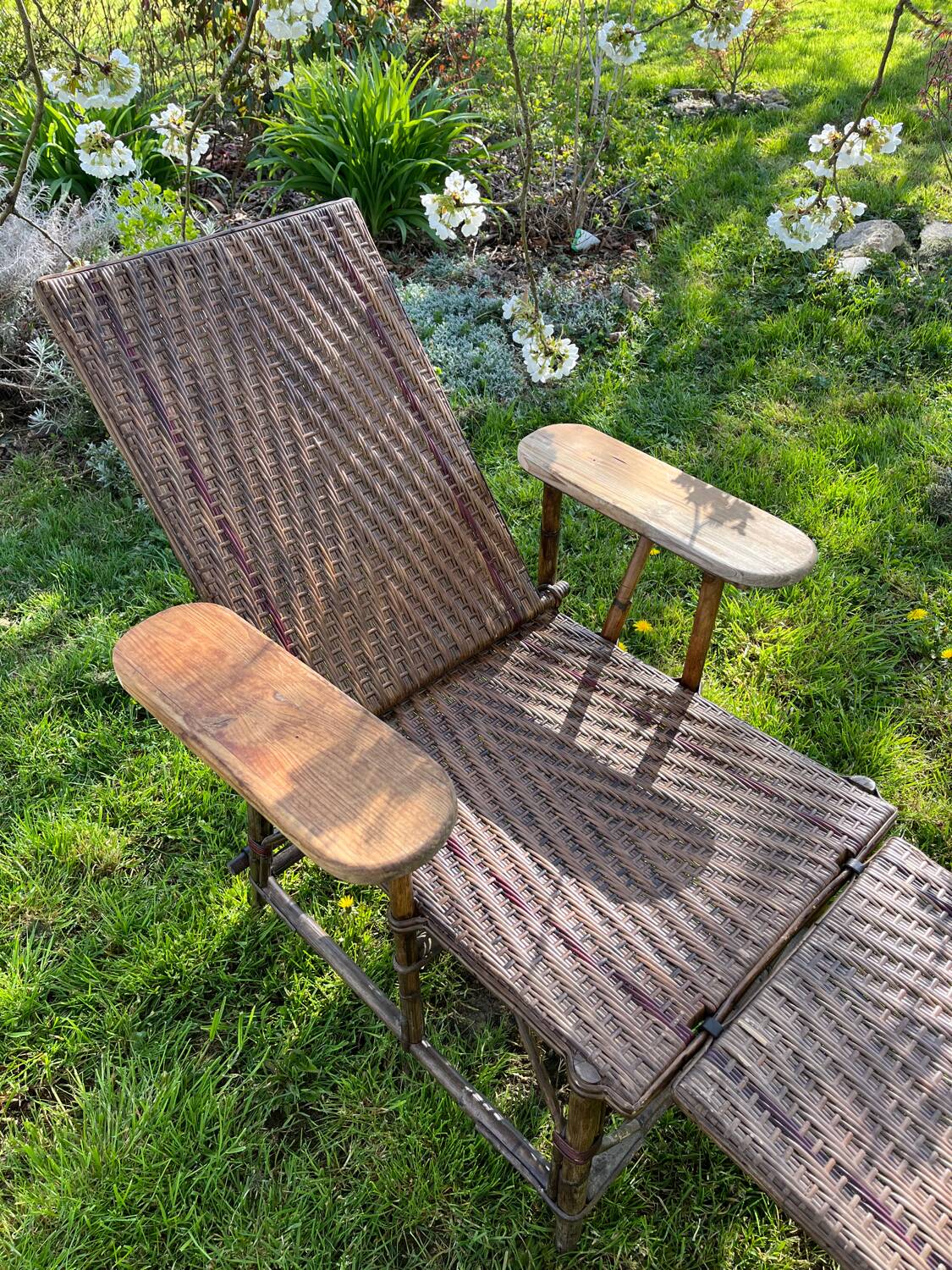 Rattan deck chair