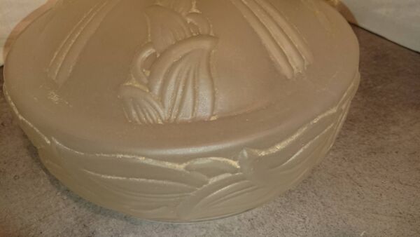 Lustre en verre France Art Déco 1930  Suspension en pâte de verre coloris beige