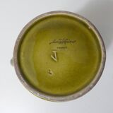 Pichet en barbotine en faïence de Sarreguemines