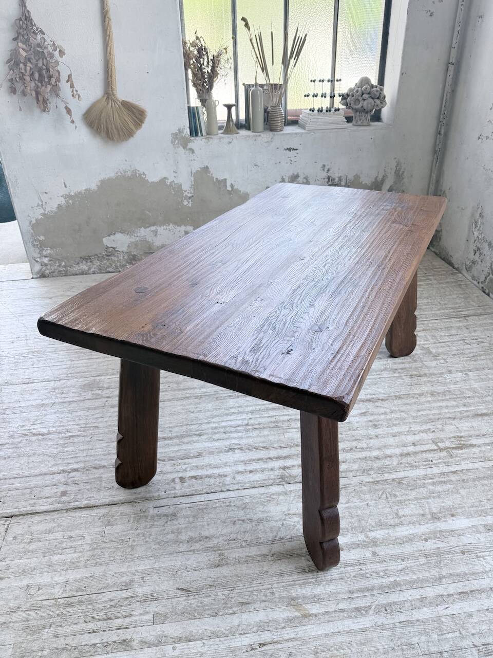 Brutalist oak table by De Puydt, Belgium 1970