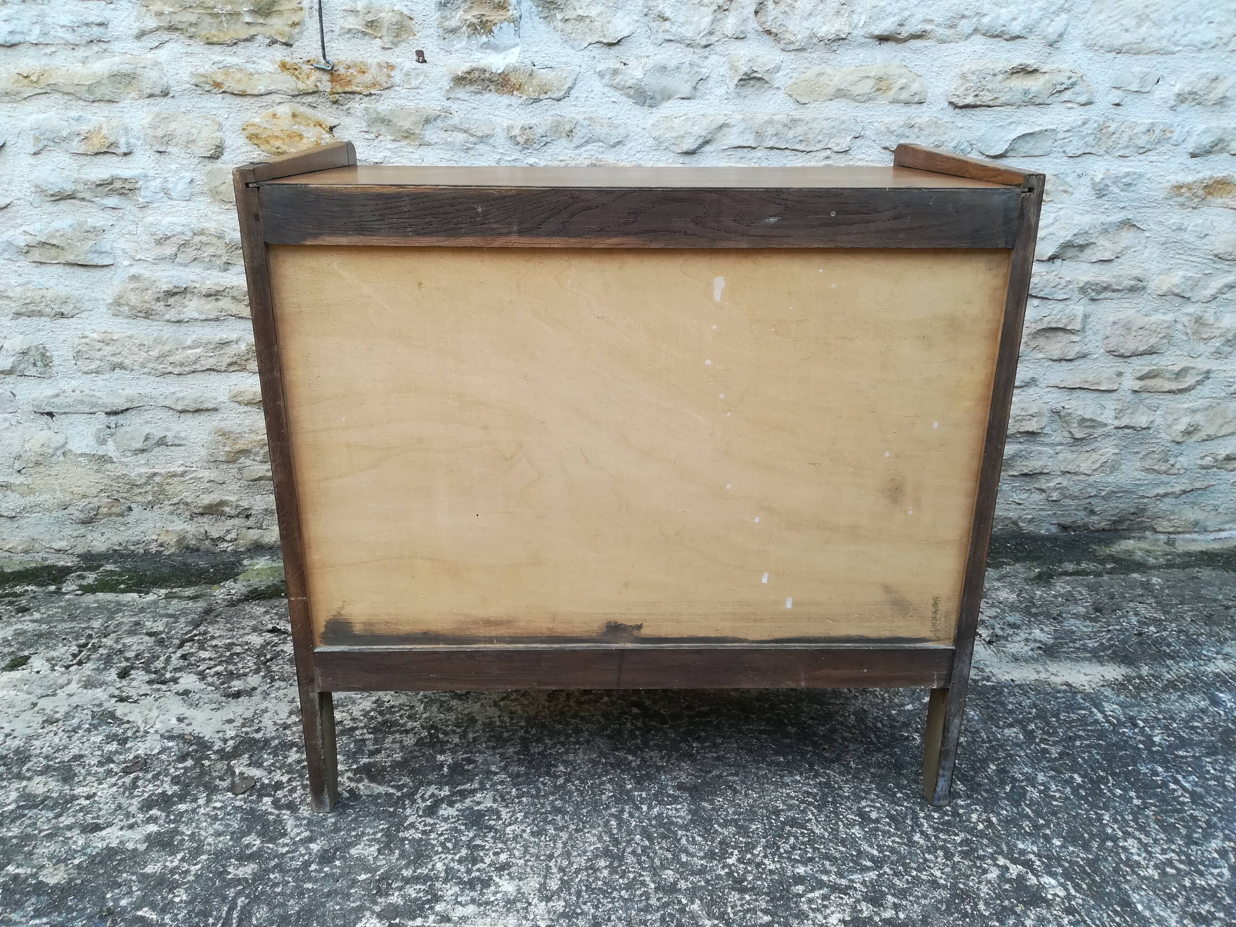 Vintage chest of drawers three drawers