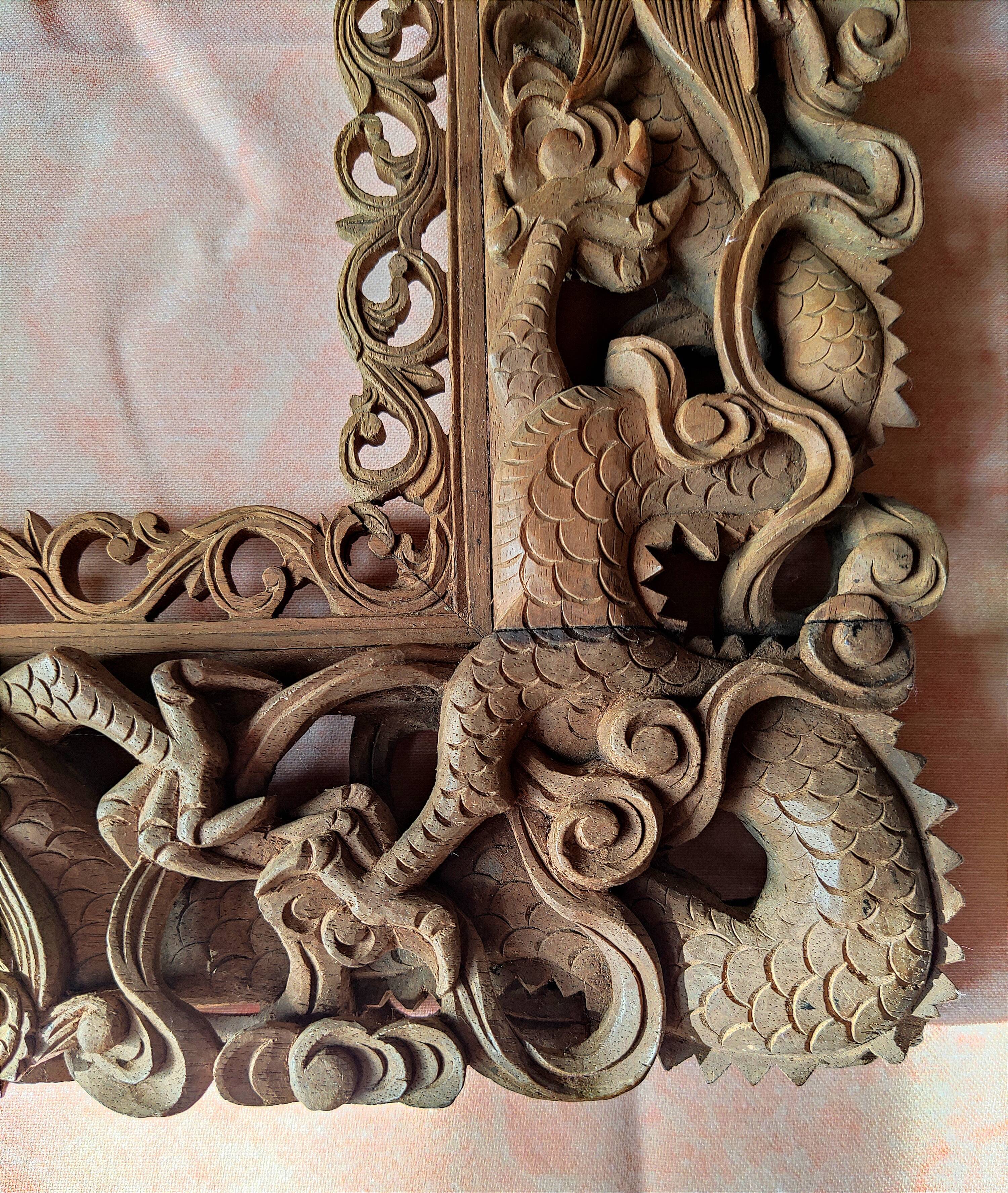 Frame - frame - carved wood - dragons holding the sacred pearl