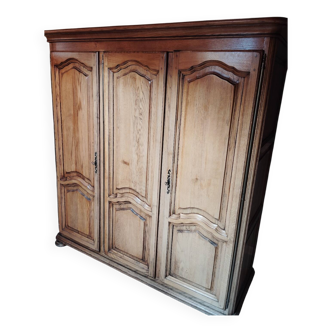 Solid oak wardrobe