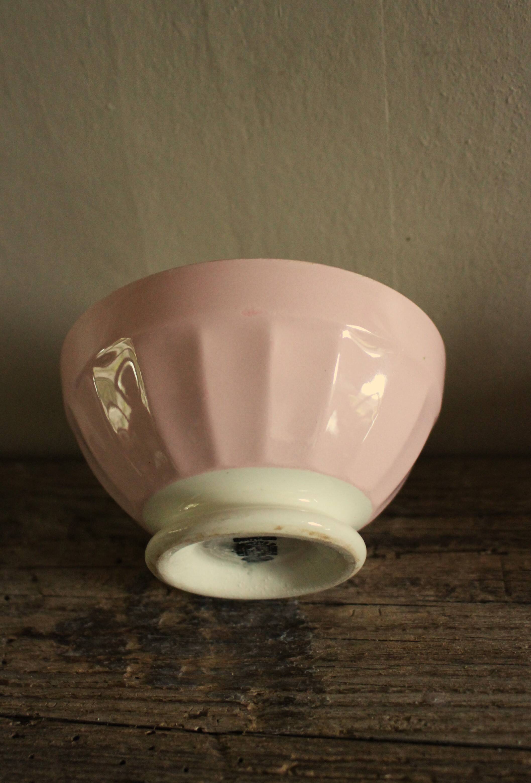 Small pink ribbed footed bowl Digoin Sarreguemines