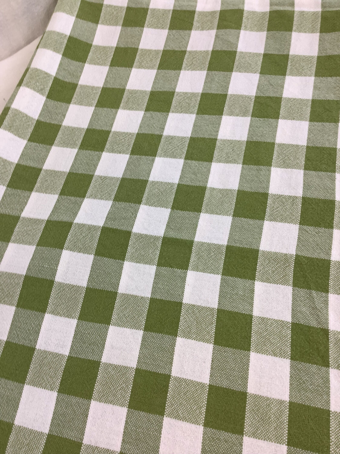 Vintage tablecloth Scottish style green white