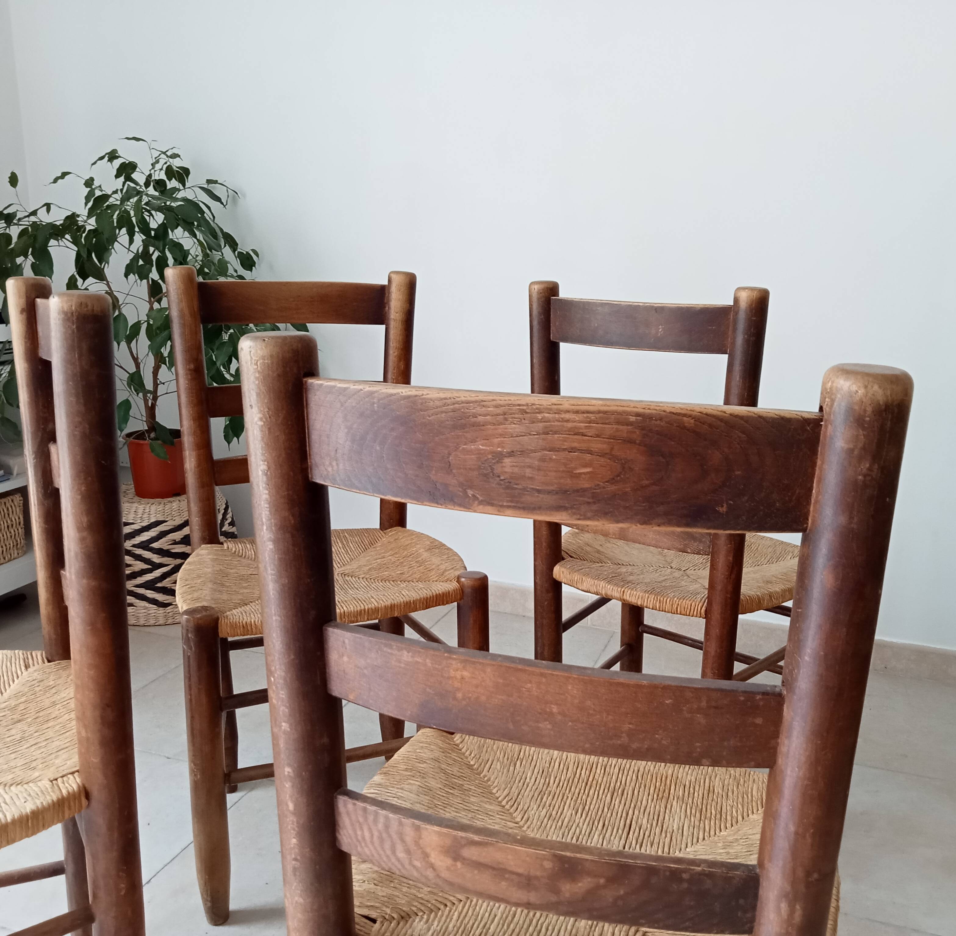 Set of 4 antique mountain chairs in the style of Charlotte Perriand