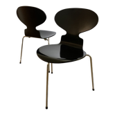 Pair of black chairs ant tripod model 3100 "the ant" by Arne Jacobsen edition Fritz Hansen
