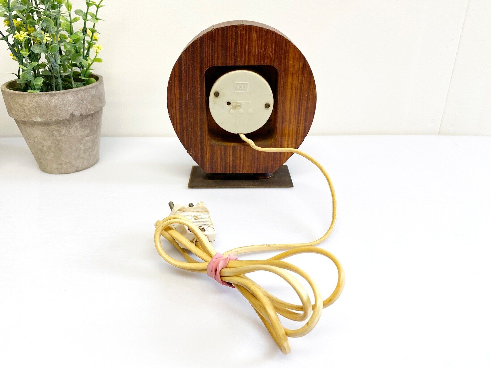 Mid century teak & brass lizana clock, vintage electric table clock
